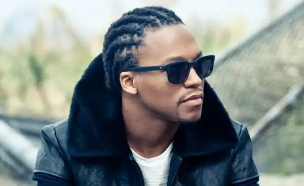 Instrumental: Lupe Fiasco - The Show Goes On